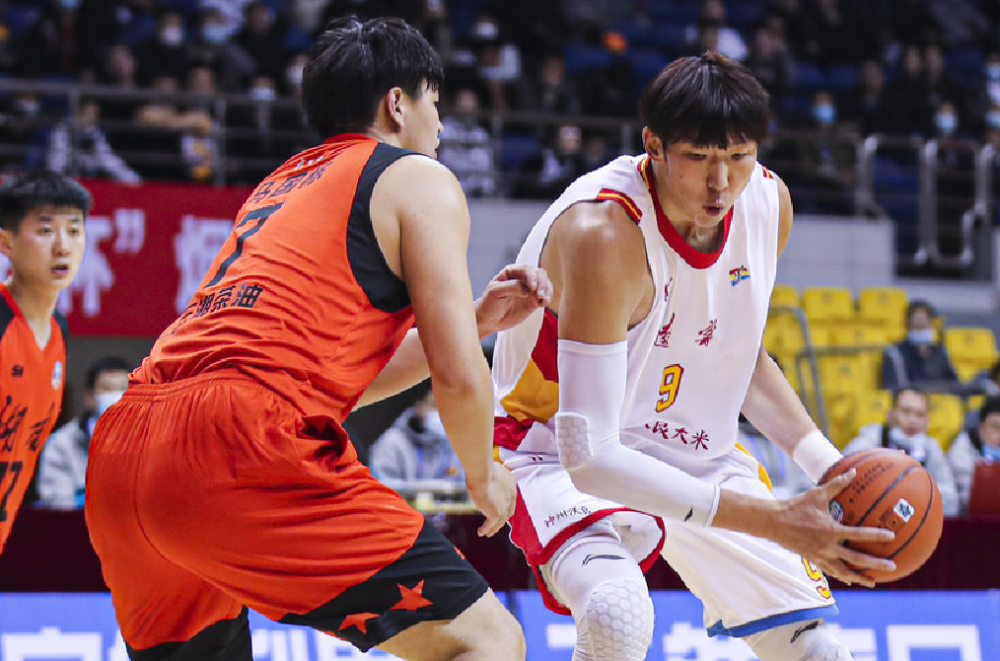 今晨意大利杯传出新动向,北京国安强势反弹,管理层表态:悬念犹存,赛程密集仍需轮换的简单介绍 今晨意大利杯传出新动向,北京国安强势反弹,管理层表态:悬念犹存,赛程密集仍需轮换的简单介绍