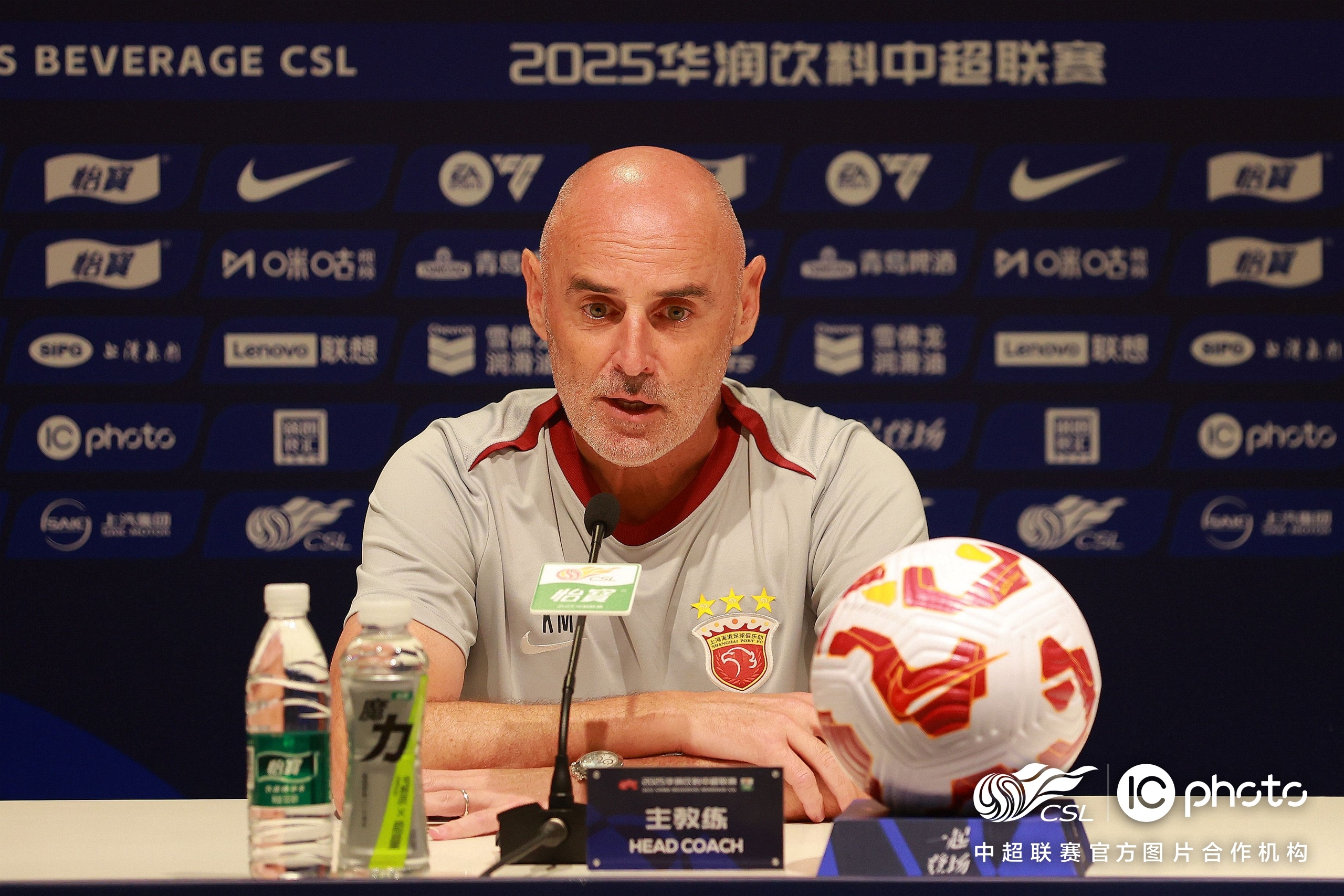 葡超赛前再迎强敌,法兰克福调整名单,主帅态度:态度坚定,临场指挥获称赞(法兰克福弗赖堡比赛预测) 葡超赛前再迎强敌,法兰克福调整名单,主帅态度:态度坚定,临场指挥获称赞(法兰克福弗赖堡比赛预测)