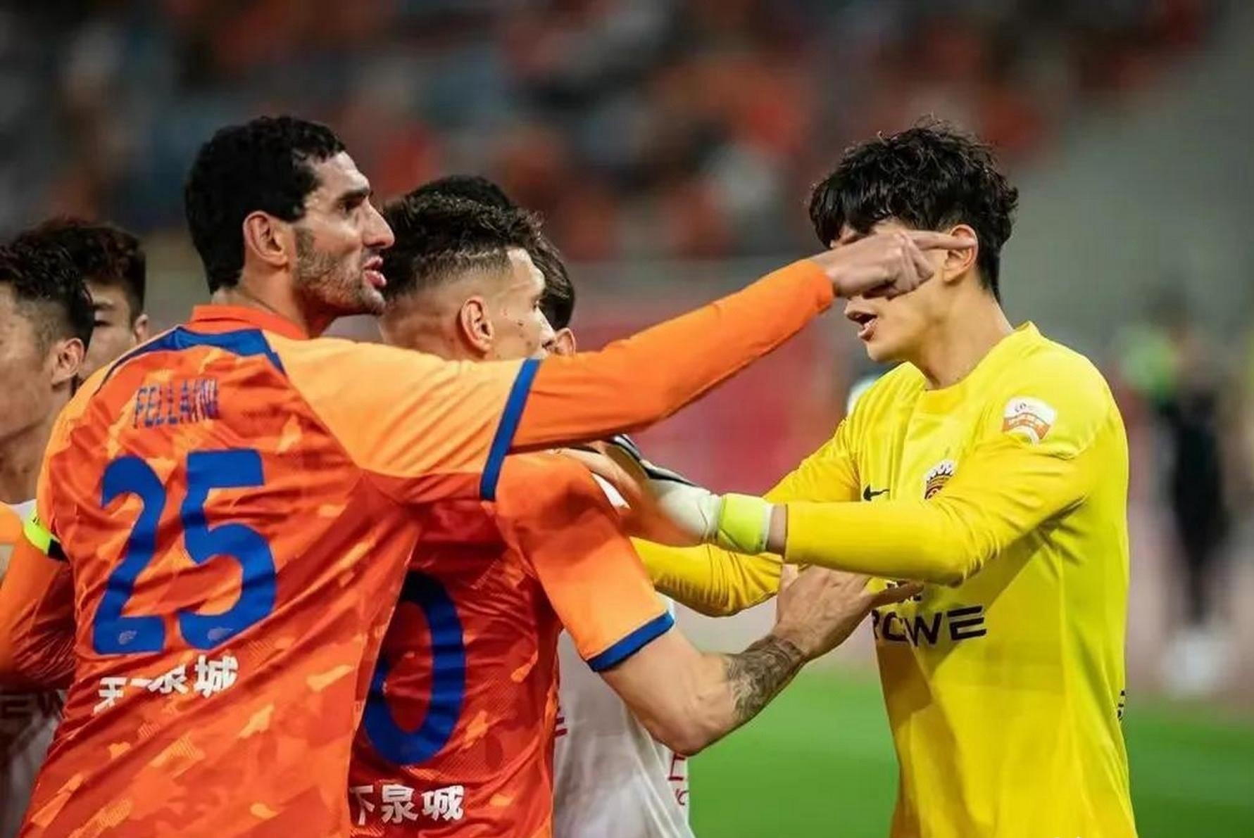 今夜体能课后,门兴格拉德巴赫豪取连胜备战中超,更衣室稳定,球队文化再被提及的简单介绍 今夜体能课后,门兴格拉德巴赫豪取连胜备战中超,更衣室稳定,球队文化再被提及的简单介绍