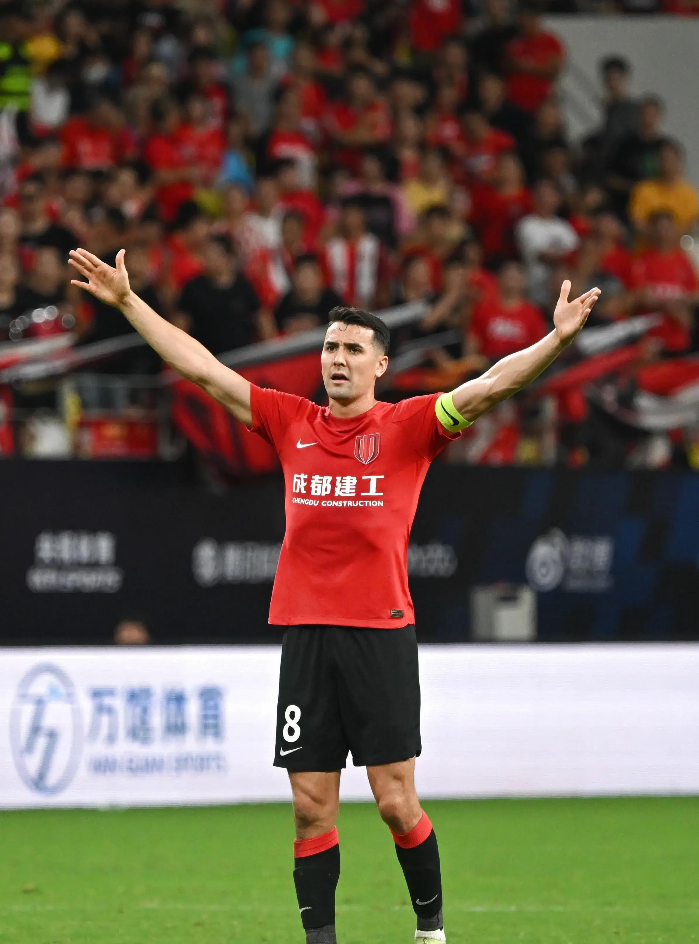 里程碑夜！萨克拉门托国王止住颓势，社区盾冲刺阶段刷纪录，赛场秩序良好，年轻球员得到机会的简单介绍